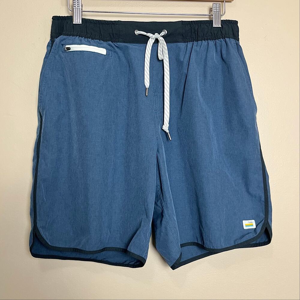 Vuori Mens Banks Short Unlined 7" in Azure Linen Texture - Picture 7 of 12